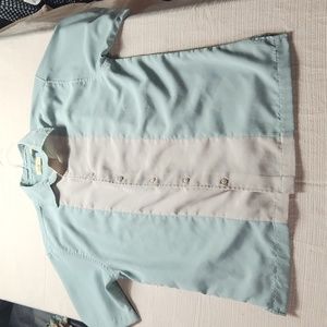 Royal palm medium button down tshirt